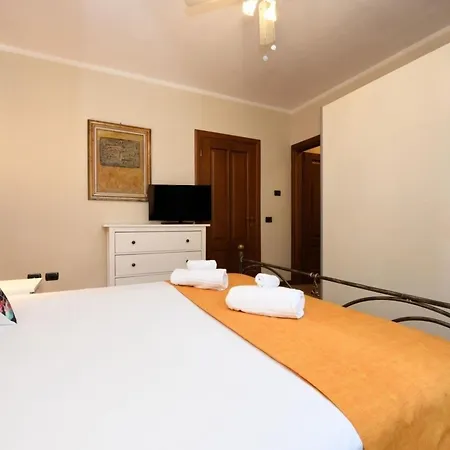 Desenzanoloft Official Partner Marriott Homes & - Garden & Pool Appartement *