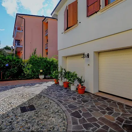 Desenzanoloft Official Partner Marriott Homes & - Garden & Pool Appartement Desenzano del Garda